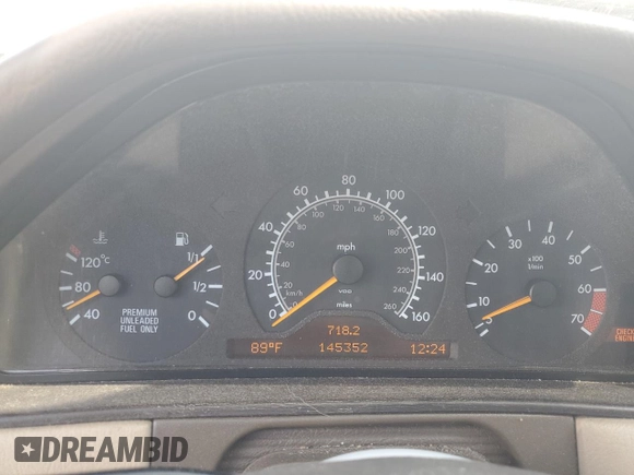 1997 Mercedes-Benz E 320 with VIN WDBJF72F0VA262484, listed as a Copart auction lot 54346945 with 145,352 mi miles and Salvage Title. Bid and sale history available at DreamBid. Image 9.