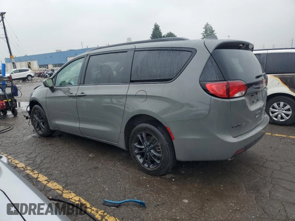 2020 Chrysler Pacifica Launch Edition with VIN 2C4RC3BG5LR274055, listed as a Copart auction lot 59786895 with 30,475 mi miles and Salvage title. Bid and sale history available at DreamBid. Image 2.