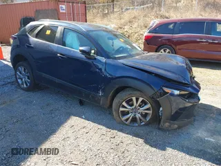 2022 Mazda CX-30 2.5 S Select Package with VIN 3MVDMBBL4NM444414, listed as a IAAI auction lot 41646524 with 1 mi miles. Bid and sale history available at carsss.com. Image 1.