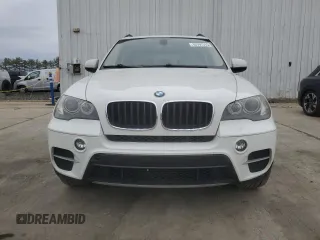 2011 BMW X5 35i z VIN 5UXZV4C54BL402434, wystawiony jako Copart lot #52797515 z przebiegiem 181 109 mil mil oraz Czysty tytuł • Clean title. Historia ofert i sprzedaży dostępna na DreamBid. Obrazek 5.