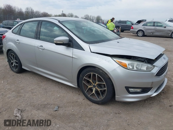 2016 Ford Focus SE with VIN 1FADP3F20GL228831, listed as a IAAI auction lot 42115033 with 106,975 mi miles. Bid and sale history available at carsss.com. Image 1.