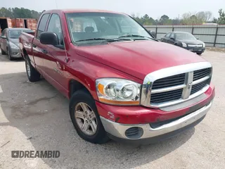 2006 Dodge 1500 SLT with VIN 1D7HA18N76S543323, listed as a IAAI auction lot 41808422 with 266,101 mi miles and . Bid and sale history available at carsss.com. Image 1.