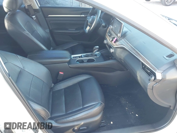 2019 Nissan Altima 2.5 Platinum with VIN 1N4BL4FV3KC116794, listed as a IAAI auction lot 41779270 with 89,086 mi miles. Bid and sale history available at carsss.com. Image 5.