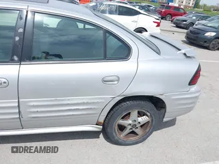 2002 Pontiac Grand Am SE1 with VIN 1G2NF52F82C315525, listed as a IAAI auction lot 42013927 with 344,107 mi miles. Bid and sale history available at carsss.com. Image 6.