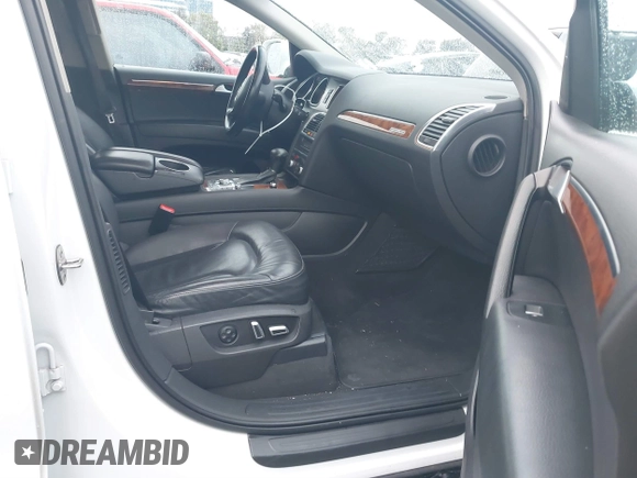 2015 Audi Q7 Premium with VIN WA1CGAFE5FD023450, listed as a IAAI auction lot 41759897 with 89,512 mi miles and . Bid and sale history available at DreamBid. Image 5.