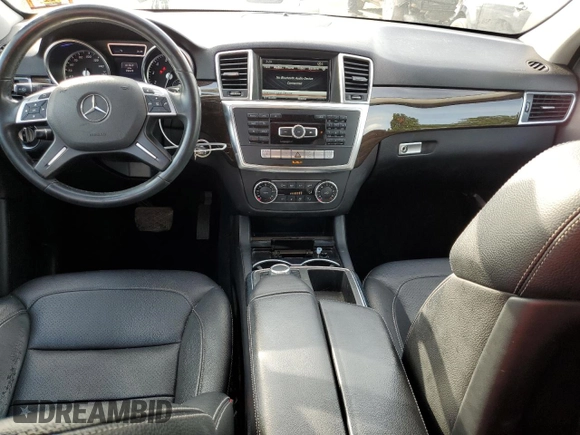 2015 Mercedes-Benz M 350 z VIN 4JGDA5HB6FA507145, wystawiony jako Copart lot #73057342 z przebiegiem 93 673 mil mil oraz . Historia ofert i sprzedaży dostępna na DreamBid. Obrazek 8.