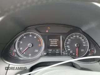 2016 Audi Q5 Premium z VIN WA1C2AFP6GA021001, wystawiony jako Copart lot #61641835 z przebiegiem 112 821 mil mil oraz Czysty tytuł • Clean title. Historia ofert i sprzedaży dostępna na DreamBid. Obrazek 9.