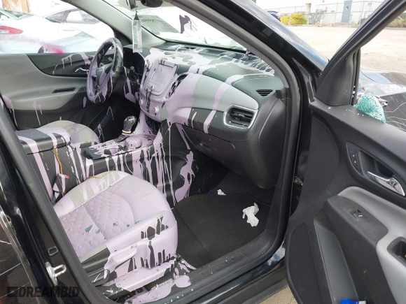 2020 Chevrolet Equinox LS with VIN 2GNAXSEV3L6234376, listed as a IAAI auction lot 40785996 with 68,263 mi miles. Bid and sale history available at carsss.com. Image 5.