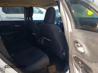 2015 Jeep Cherokee Latitude with VIN 1C4PJLCBXFW506502, listed as a IAAI auction lot 42103117 with 160,433 mi miles and . Bid and sale history available at carsss.com. Image 8.