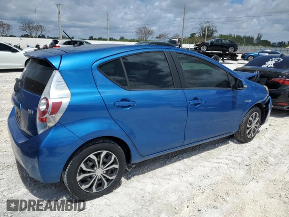 2014 Toyota Prius One with VIN JTDKDTB39E1571042, listed as a Copart auction lot 55510265 with 123,619 mi miles and Salvage Title. Bid and sale history available at DreamBid. Image 3.