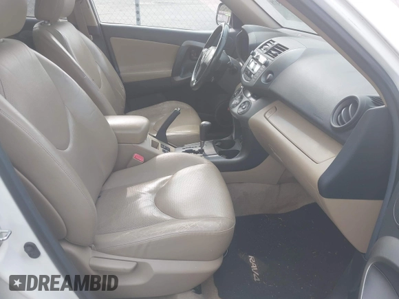 2010 Toyota RAV4 Limited z VIN 2T3YK4DV3AW007256, wystawiony jako IAAI lot #42115178 z przebiegiem 198 007 mil mil oraz . Historia ofert i sprzedaży dostępna na DreamBid. Obrazek 5.