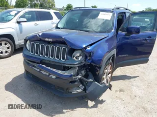 2017 Jeep Renegade Latitude z VIN ZACCJABB1HPG29285, wystawiony jako IAAI lot #42081075 z przebiegiem 62 311 mil mil oraz . Historia ofert i sprzedaży dostępna na DreamBid. Obrazek 6.