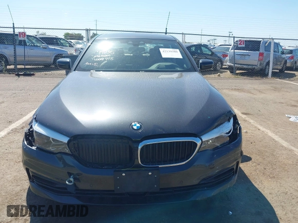 2019 BMW 5 Series 540i с VIN WBAJE5C5XKWW20300, выставлен на аукционе IAAI как лот 42139380 с пробегом 32 802 миль миль и . История ставок и продаж доступна на DreamBid. Изображение 12.
