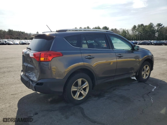 2015 Toyota RAV4 XLE with VIN 2T3RFREV3FW328368, listed as a Copart auction lot 52646065 with 198,322 mi miles and Clean Title. Bid and sale history available at carsss.com. Image 3.
