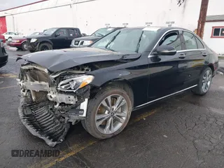 2018 Mercedes-Benz C 300 with VIN 55SWF4JB2JU265097, listed as a IAAI auction lot 40845046 with 100,576 mi miles and . Bid and sale history available at DreamBid. Image 17.