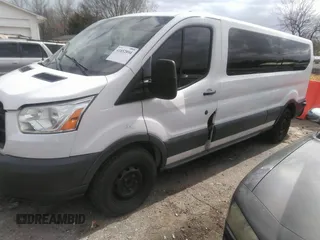 2017 Ford Transit XL с VIN 1FBZX2ZMXHKA05361, выставлен на аукционе IAAI как лот 41852894 с пробегом 176 856 миль миль и . История ставок и продаж доступна на DreamBid. Изображение 17.