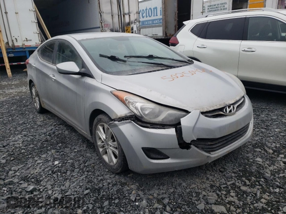 2013 Hyundai Elantra Limited with VIN 5NPDH4AE2DH446350, listed as a Copart auction lot 50250405 with 322,407 mi miles and Salvage Title. Bid and sale history available at DreamBid. Image 4.