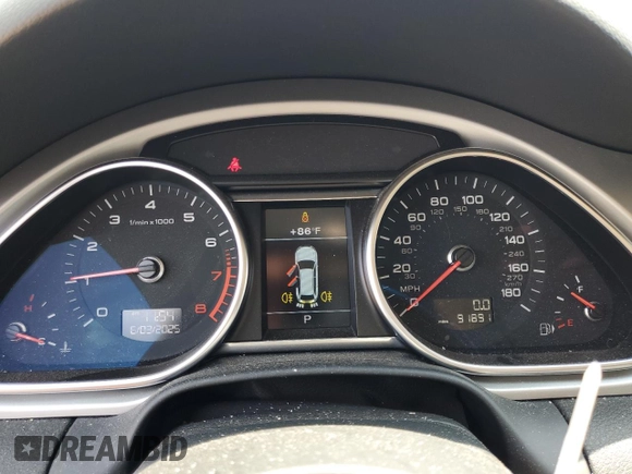 2015 Audi Q7 Premium Plus with VIN WA1LGAFE8FD006318, listed as a Copart auction lot 59210825 with 91,891 mi miles and Salvage title. Bid and sale history available at DreamBid. Image 9.