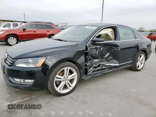 2015 Volkswagen Passat SEL Premium z VIN 1VWCV7A36FC083325, wystawiony jako Copart lot #51235615 z przebiegiem 95 351 mil mil oraz Szkoda całkowita • Salvage title. Historia ofert i sprzedaży dostępna na DreamBid. Obrazek 1.