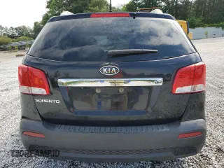 2013 Kia Sorento LX с VIN 5XYKT4A20DG327795, выставлен на аукционе Copart как лот 56863935 с пробегом Не указан миль и Списание • Salvage title. История ставок и продаж доступна на DreamBid. Изображение 6.
