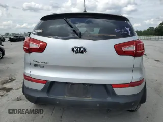 2011 Kia Sportage LX z VIN KNDPB3A24B7050422, wystawiony jako Copart lot #58639255 z przebiegiem 179 160 mil mil oraz Czysty tytuł • Clean title. Historia ofert i sprzedaży dostępna na DreamBid. Obrazek 6.