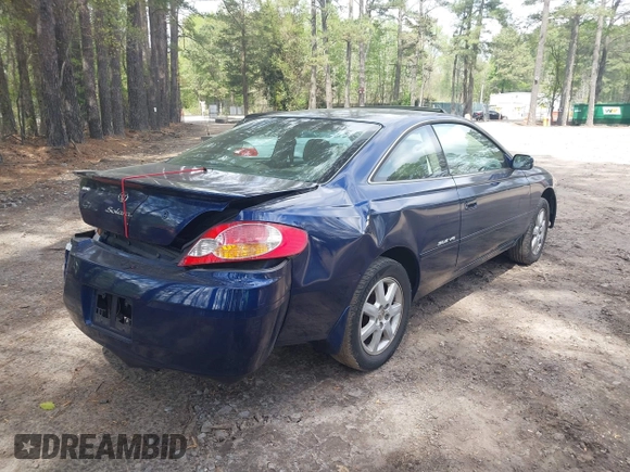 2002 Toyota Solara SE with VIN 2T1CF28P82C558096, listed as a IAAI auction lot 42013477 with 264,484 mi miles. Bid and sale history available at carsss.com. Image 4.