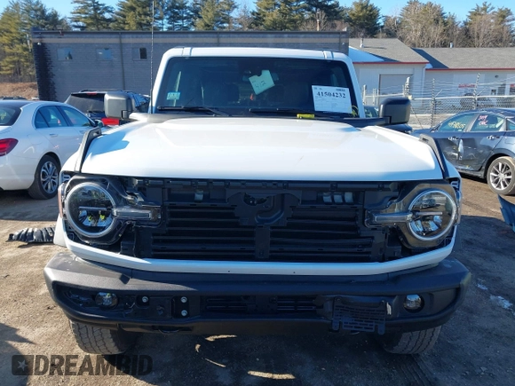 2024 Ford Bronco Big Bend с VIN 1FMDE7AH7RLB15038, выставлен на аукционе IAAI как лот 41504232 с пробегом 344 миль миль и . История ставок и продаж доступна на DreamBid. Изображение 13.