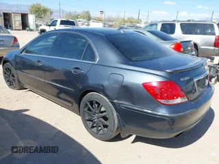 2005 Acura RL with VIN JH4KB16505C020703, listed as a IAAI auction lot 42599373 with Not provided miles and . Bid and sale history available at DreamBid. Image 3.