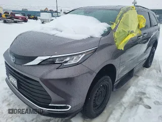 2023 Toyota Sienna LE with VIN 5TDGRKEC5PS168839, listed as a Copart auction lot 45199845 with 0 mi miles and Salvage Title. Bid and sale history available at carsss.com. Image 1.