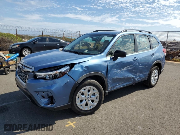2019 Subaru Forester with VIN JF2SKACC8KH491082, listed as a Copart auction lot 88285715 with 17,877 mi miles and Salvage Title. Bid and sale history available at carsss.com. Image 1.