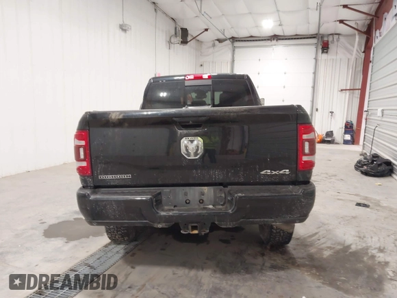 2022 Ram 2500 Big Horn with VIN 3C6UR5DJ8NG145207, listed as a IAAI auction lot 41512026 with 73,951 mi miles. Bid and sale history available at carsss.com. Image 16.