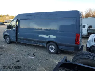 2019 Mercedes-Benz Sprinter Cargo Van with VIN WD4PF1CD4KP118375, listed as a Copart auction lot 83753064 with 108,193 mi miles and Clean Title. Bid and sale history available at carsss.com. Image 2.