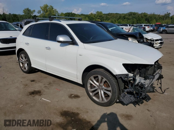 2015 Audi SQ5 Premium Plus with VIN WA1CGAFP6FA100619, listed as a Copart auction lot 68613894 with 100,620 mi miles and Salvage Title. Bid and sale history available at carsss.com. Image 4.