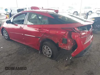 2021 Toyota Prius LE with VIN JTDKAMFP6M3189145, listed as a IAAI auction lot 42021116 with 80,722 mi miles and . Bid and sale history available at DreamBid. Image 3.