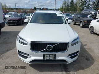 2016 Volvo XC90 T6 Momentum with VIN YV4A22PK8G1043665, listed as a IAAI auction lot 42004230 with 156,681 mi miles. Bid and sale history available at carsss.com. Image 11.