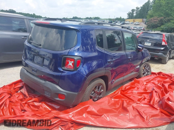 2020 Jeep Renegade Latitude with VIN ZACNJABB5LPL87163, listed as a IAAI auction lot 40948221 with 118,125 mi miles and . Bid and sale history available at DreamBid. Image 4.