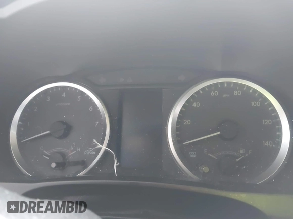 2018 Toyota Highlander LE с VIN 5TDBZRFH2JS855104, выставлен на аукционе IAAI как лот 42263950 с пробегом 51 070 миль миль и . История ставок и продаж доступна на DreamBid. Изображение 7.