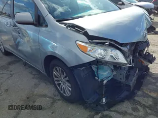 2017 Toyota Sienna XLE Auto Access Seat with VIN 5TDYZ3DC6HS809784, listed as a IAAI auction lot 41546264 with 98,937 mi miles and . Bid and sale history available at DreamBid. Image 6.