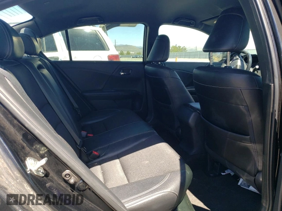 2016 Honda Accord Sport z VIN 1HGCR2F59GA175838, wystawiony jako Copart lot #56034815 z przebiegiem 117 125 mil mil oraz Szkoda całkowita • Salvage title. Historia ofert i sprzedaży dostępna na DreamBid. Obrazek 10.