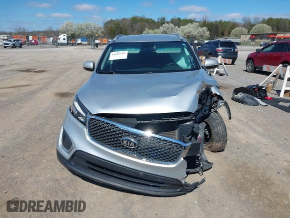 2018 Kia Sorento LX with VIN 5XYPG4A36JG420268, listed as a IAAI auction lot 41807169 with 99,272 mi miles. Bid and sale history available at carsss.com. Image 12.
