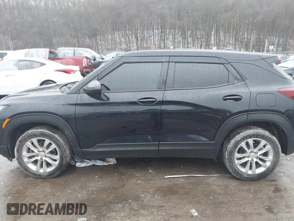 2021 Chevrolet TrailBlazer LS with VIN KL79MNSL7MB062440, listed as a IAAI auction lot 41164871 with 67,880 mi miles. Bid and sale history available at carsss.com. Image 14.