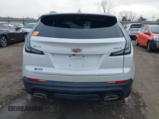 2020 Cadillac XT4 FWD Sport with VIN 1GYFZER45LF148806, listed as a IAAI auction lot 41853795 with 28,956 mi miles and . Bid and sale history available at carsss.com. Image 16.