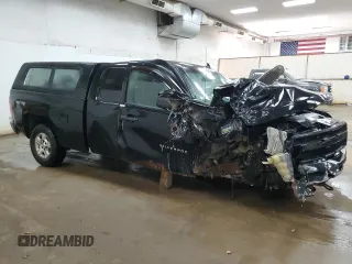 2010 Chevrolet Silverado 1500 with VIN 1GCSKPE36AZ133258, listed as a Copart auction lot 70256444 with 176,404 mi miles and Clean Title. Bid and sale history available at DreamBid. Image 4.