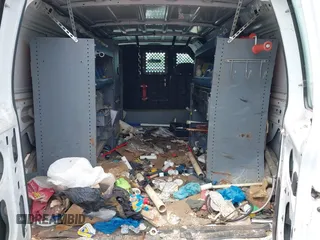 2008 Ford Econoline Cargo Commercial с VIN 1FTNE24L68DA83283, выставлен на аукционе IAAI как лот 42291331 с пробегом Не указан миль и . История ставок и продаж доступна на DreamBid. Изображение 8.
