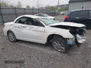 2008 Chrysler Sebring Limited with VIN 1C3LC65M48N289969, listed as a IAAI auction lot 41963154 with Not provided miles and . Bid and sale history available at DreamBid. Image 12.