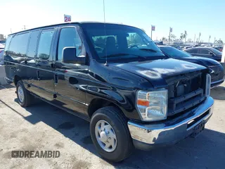 2014 Ford Econoline Wagon XL with VIN 1FBSS3BL5EDA77348, listed as a IAAI auction lot 41317934 with 251,863 mi miles. Bid and sale history available at carsss.com. Image 1.