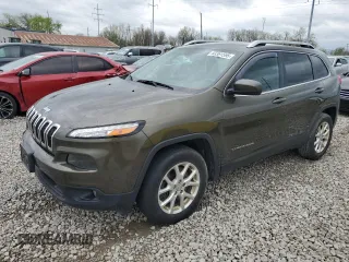 2015 Jeep Cherokee North with VIN 1C4PJMCS0FW514176, listed as a Copart auction lot 53361595 with 175,680 mi miles and Salvage Title. Bid and sale history available at carsss.com. Image 1.