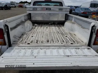 1996 Ford Ranger XLT z VIN 1FTCR10X1TUC90736, wystawiony jako Copart lot #56605575 z przebiegiem 94 262 mil mil oraz Tytuł czysty. Historia ofert i sprzedaży dostępna na DreamBid. Obrazek 11.