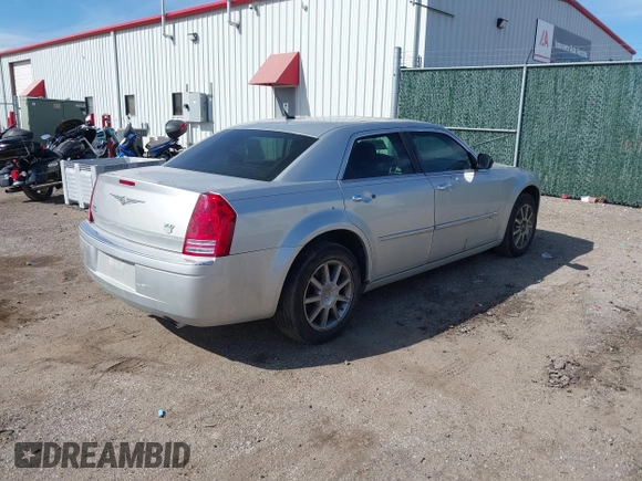2008 Chrysler 300 C with VIN 2C3KK63H78H132546, listed as a IAAI auction lot 41634515 with 190,446 mi miles and . Bid and sale history available at carsss.com. Image 4.