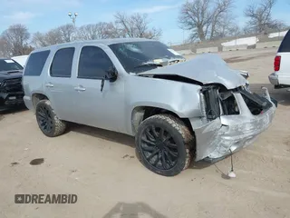 2012 GMC Yukon SLT z VIN 1GKS2CE08CR118198, wystawiony jako IAAI lot #41777222 z przebiegiem 127 006 mil mil oraz . Historia ofert i sprzedaży dostępna na DreamBid. Obrazek 1.